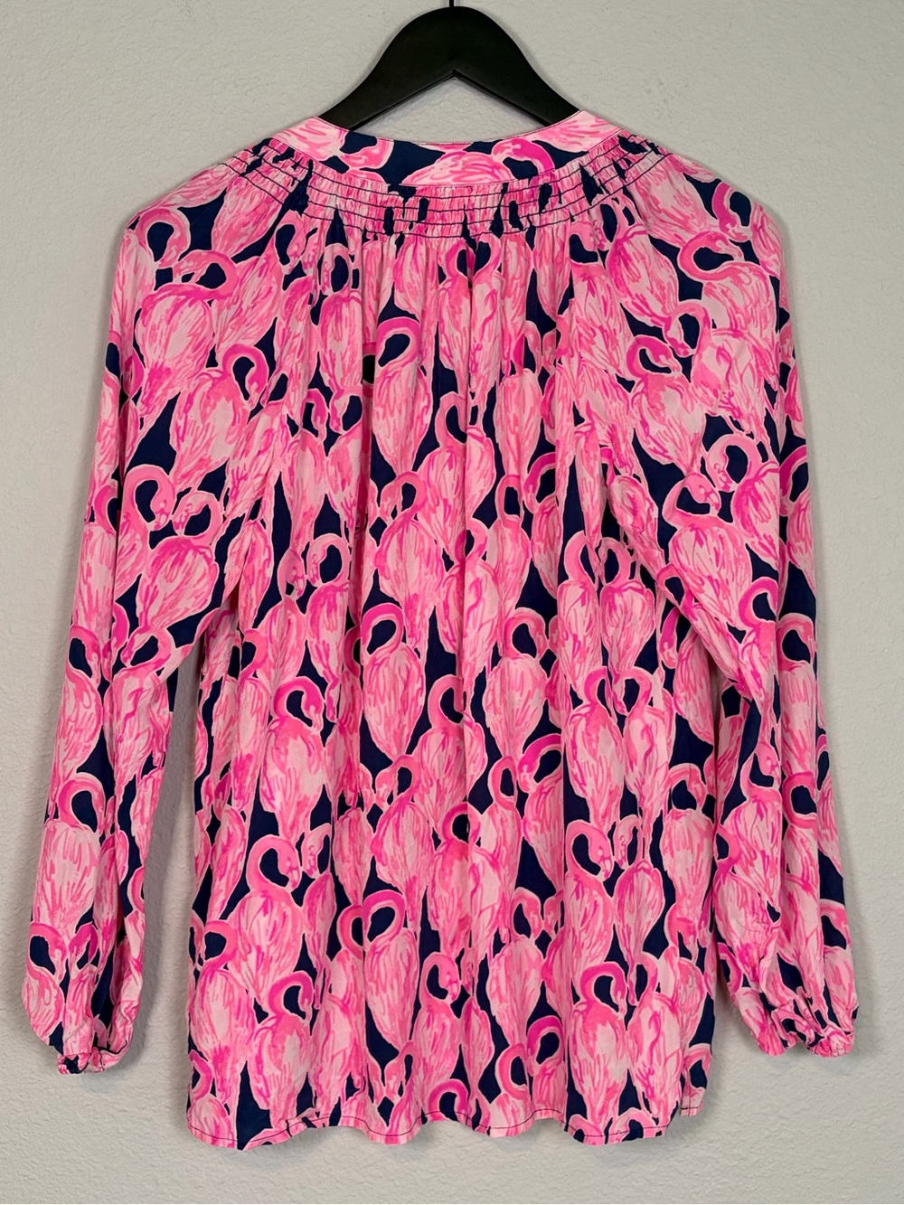 Lilly Pulitzer Elsa Silk Blouse in High Tide Via Amor (Flamingo) Print - Size M - Picture 2 of 9